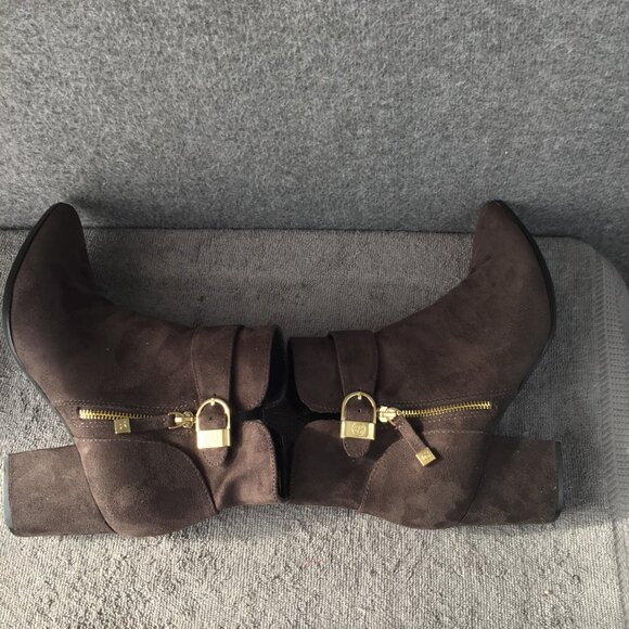 Liz Claiborne Cornelia Pointed Toe Ankle Boot Sz 10 M Chocolate Brown EUC - Picture 4 of 11